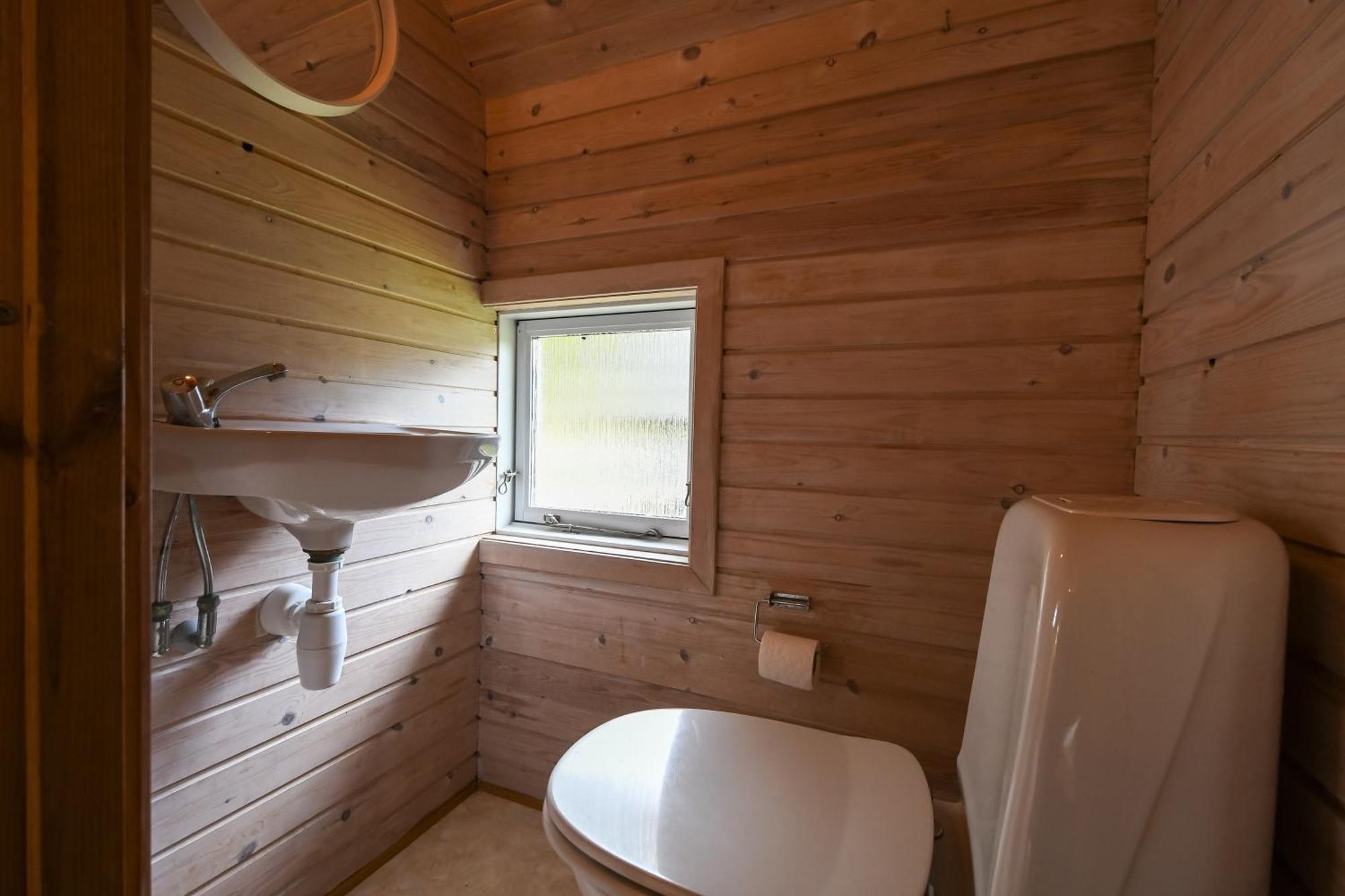 First Camp Skovlund Camping & Cottages Baring Room photo