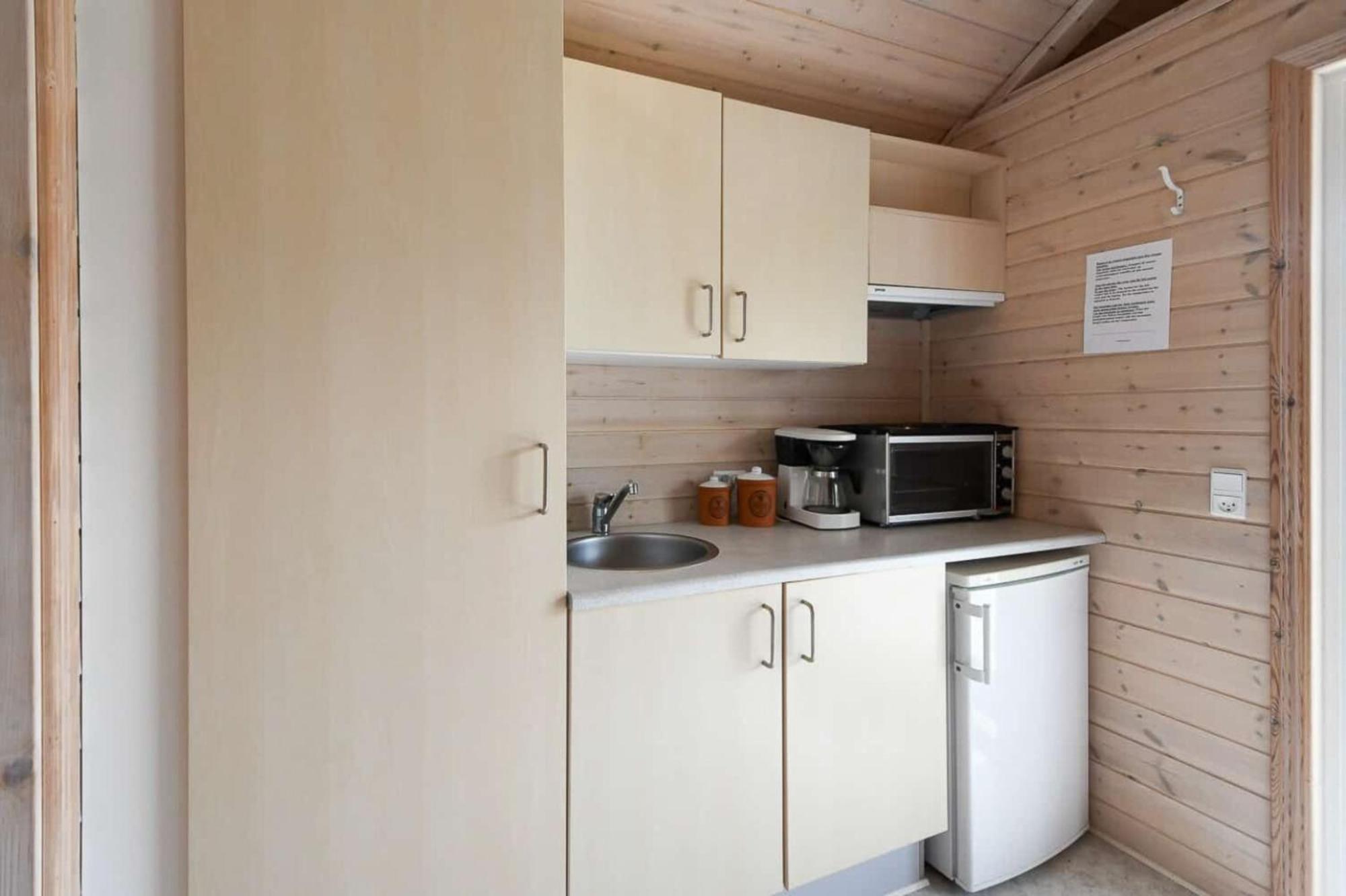 First Camp Skovlund Camping & Cottages Baring Room photo