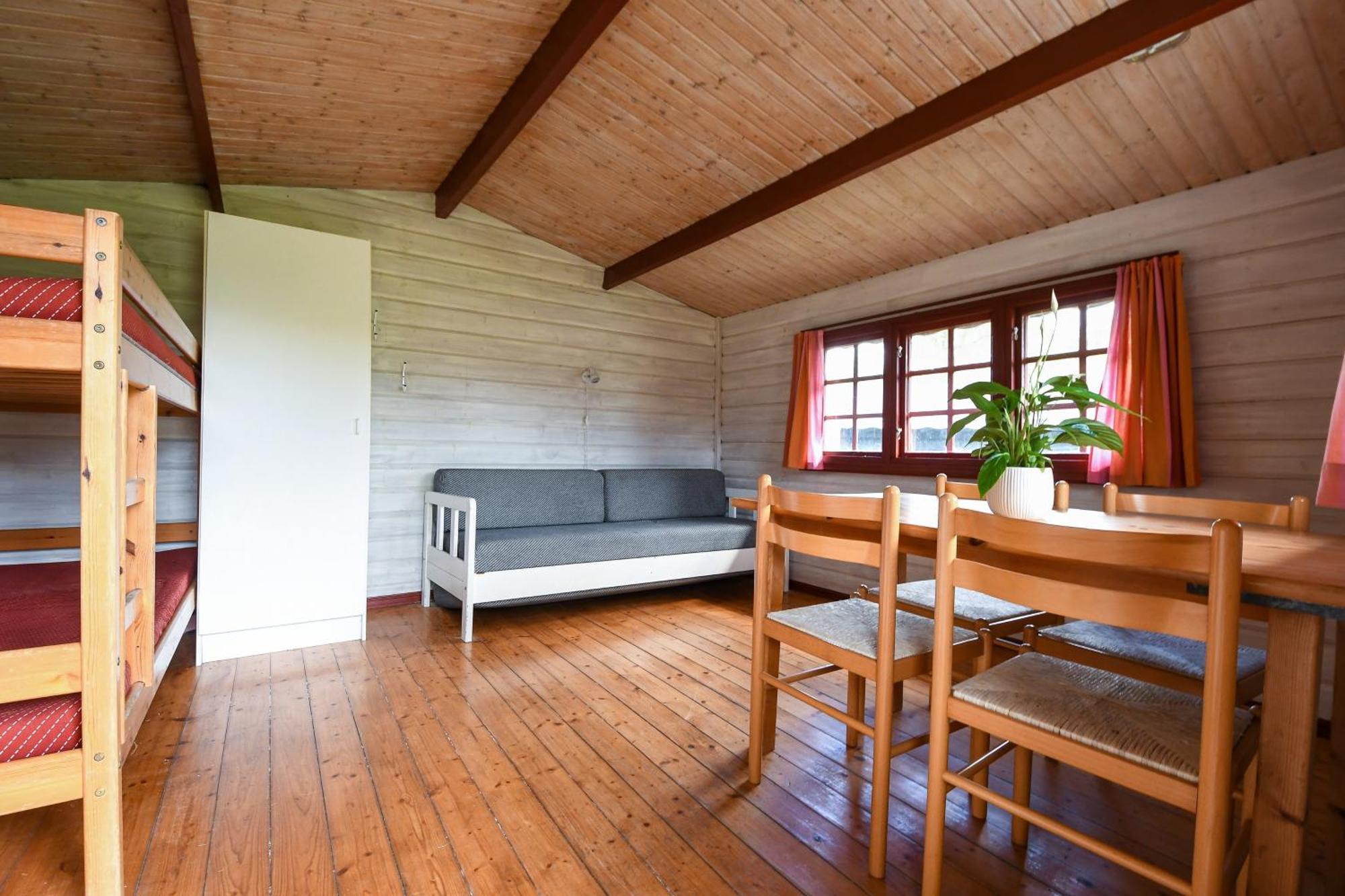 First Camp Skovlund Camping & Cottages Baring Room photo